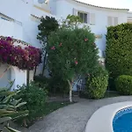 Oasis Paradise